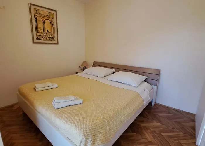 Apartments Sabina I Grapes